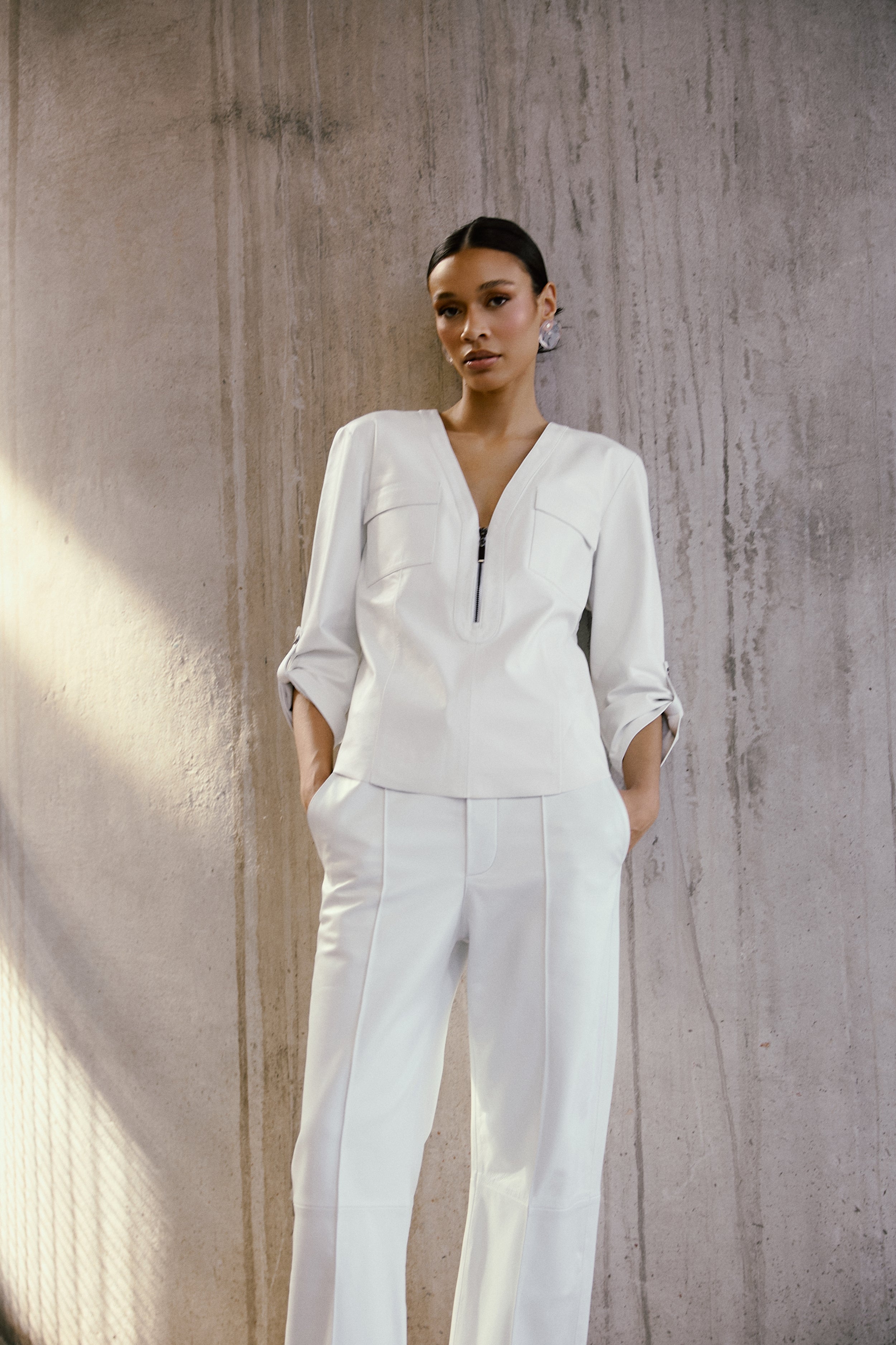 CAMISA DE COURO MUST