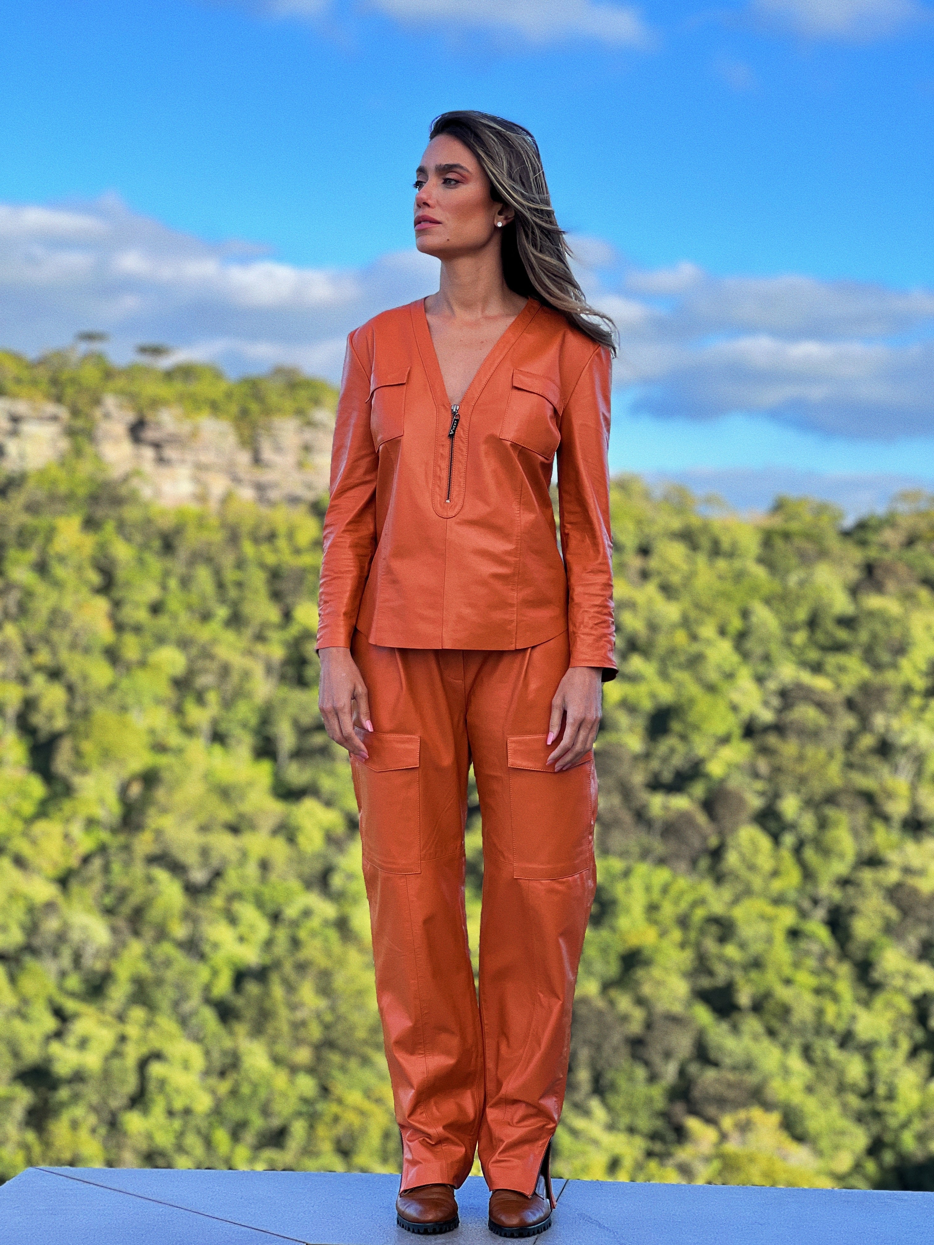 CAMISA DE COURO MUST