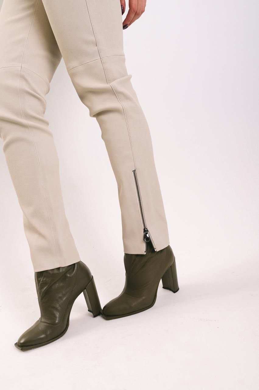 CALÇA SKINNY COURO STRECH